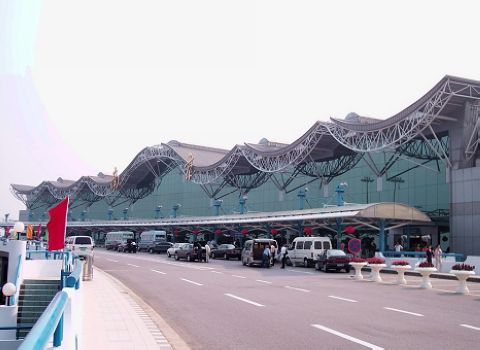 中华门火车站到禄口机场怎么走|有机场大巴吗